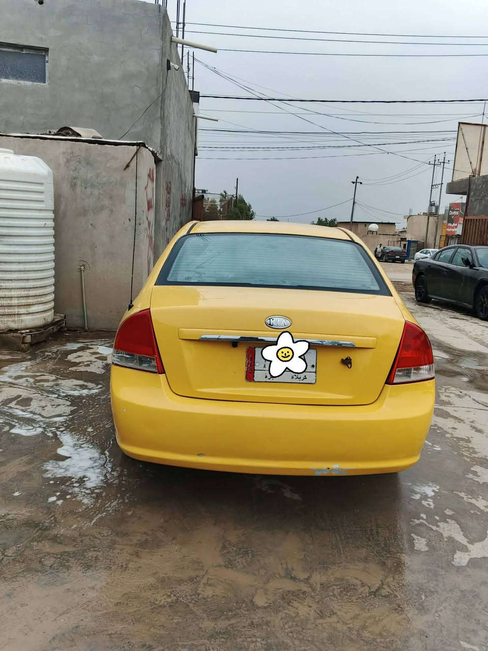 كيا سبكترا موديل 8 وارد امريكي
رقم كربلاء  مكينه 2000 دوش كير مكينة جدد كهربائيات  شغاله بيها حادثها بامريكا جدا بسيط خشم البدنه  وبالعراق تبديل باب خلف السائق والباقي ليبل واحد باسمي تحويل مباشر حاليا الدعاميه فقط صبغ كاشط 
مكانها بابل شارع ٨٠ 
السعر ٦٨ وبيها مجال قليل ***********
