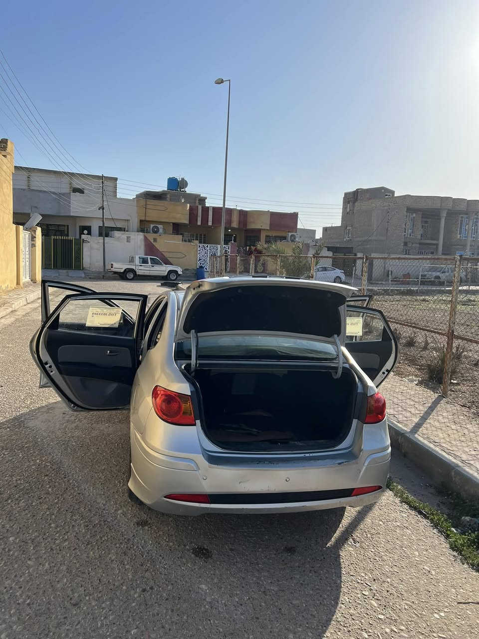 سلام عليكم النترا ادوات ٢٠٠١٠ نضيفه كلش كارتون سبير ما نازل جاهزه ما تخسر عليه دينار تبريد ثلج سياره جاهزه كلش سنويه طبق الشاصي السعر ٤٤ وبيه مجال المكان العماره ***********                 ***********
