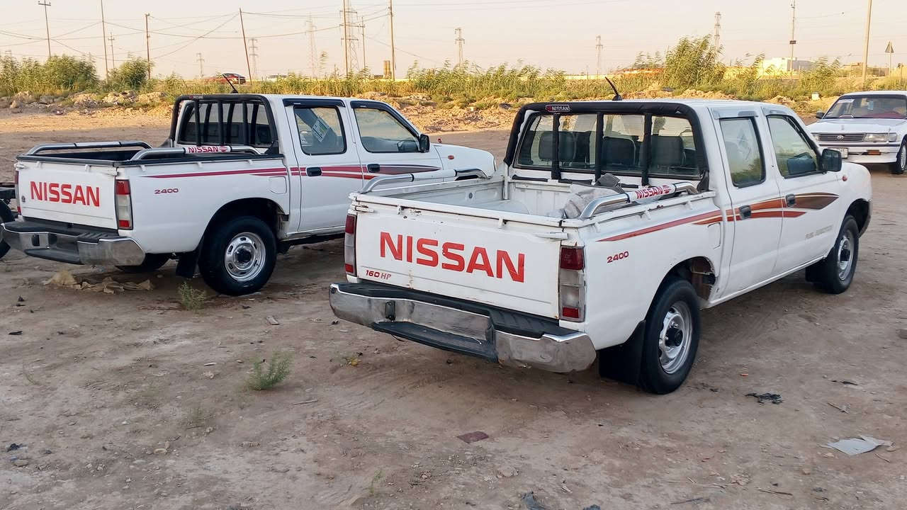 للبيع بيكم نيسان موديل 2010 مزاد وزارة الداخلية محرك كير حداديه كهربيات دوشمه كله  جاهزة سعره 80ورقه مكان الناصرية الرفاعي مكلف بلنشر ***********

