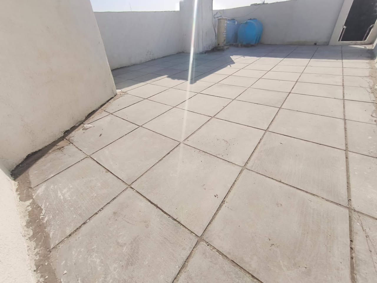 بيت للبيع مساحه 150 متر
قاطين طابو ملك  صرف 
بغداد بمنطقه الانتصار 
مقابيل مستشفى حماد شهاب 
قبل مرور الحسينيه 

استقبال 
وصاله  
ومطبخ 
6وغرف نوم 
وخدمات كامله  
وخدمات 
وكراج سياره
*********** سيد حيدر
*********** سيد حسين
