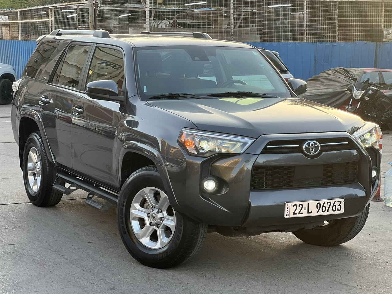 السلام عليكم عندي فو رنر موديل2023 دخول جديد ترقيم جديد بأسمي اربيل تحويل مباشر بأسم المشتري حادث خفيف جدآ مكانين تعديل بارد فقط هلال الجاملغ الامامي اليسار ورصعه يم قبق البانزين فقط يعني السياره بدون صبغ بجم كبس مكفوله من الايرباكات المواصفات👇🏻
🚦شاشه كبيره
🚦كامره خلفيه
🚦رادارات جانبي
🚦رادار امامي
🚦قياده ذاتيه
🚦تحديد مسار
🚦5راكب
🚦مكينه 6سلندر4000
🚦فول تحكم ستيرن
🚦لايتات زنون اصلي متحرك مع الستيرن
🚦تبريد مركزي قطعتين
🚦كشن كهرباء
🚦تو ويل
🚦صور الحادث مرفقه مع الاعلان
🚦مكان السياره بغداد الكرخ
🚦السعر 315وبي مجال الشراي يتصل ويجي ويدلل
🚦*********** واتساب
🚦***********
