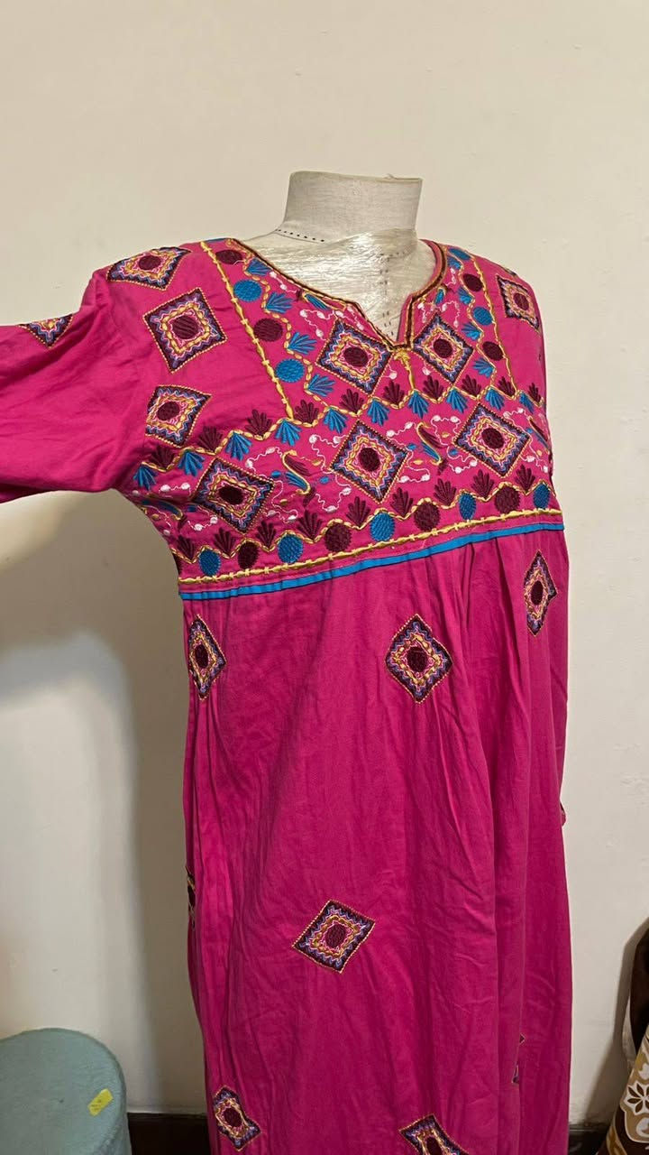 اخر قطعتين دراعة كويتي
الرصاصي لايبل تلبس ٤٦الى٥٠ إلى لحد وزن ٩٥ 
الوردي قياس ٤٠ ميديم اخو الجديد 
القطع صيفية 
@إشارة 
دراعات خليجيه


**إذا كنت صاحب هذا الإعلان وتريد حذفه لأي سبب، رجاءا أرسل رسالة إلى الدعم الفني**