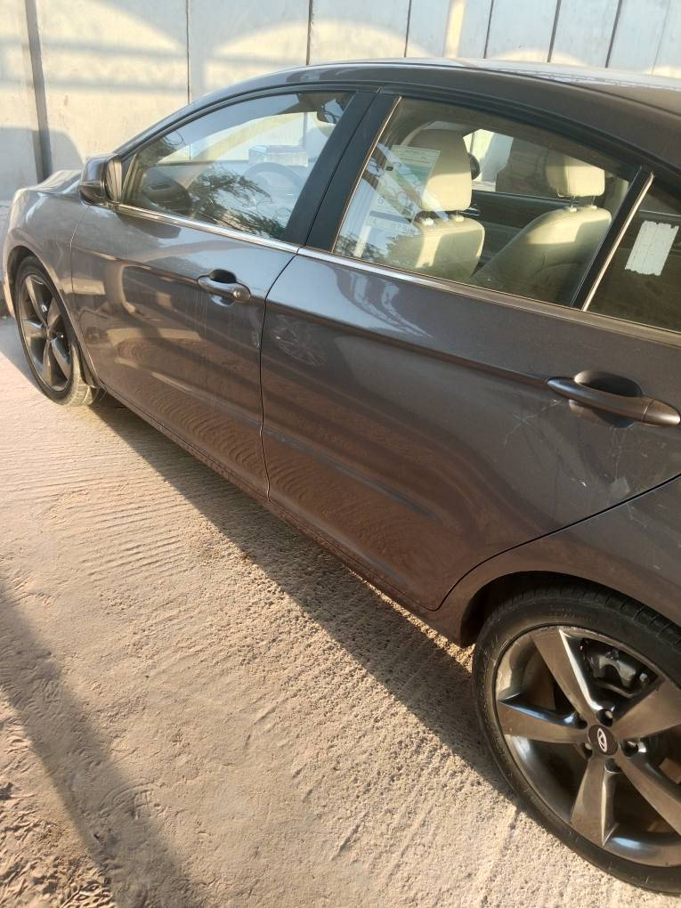 اريزو 5 موديل 24 مكفولة كفاله عامه السعر ٩٥ رقم بصره إنكليزي 
*********** اخصاد شركة العامة بسمي
