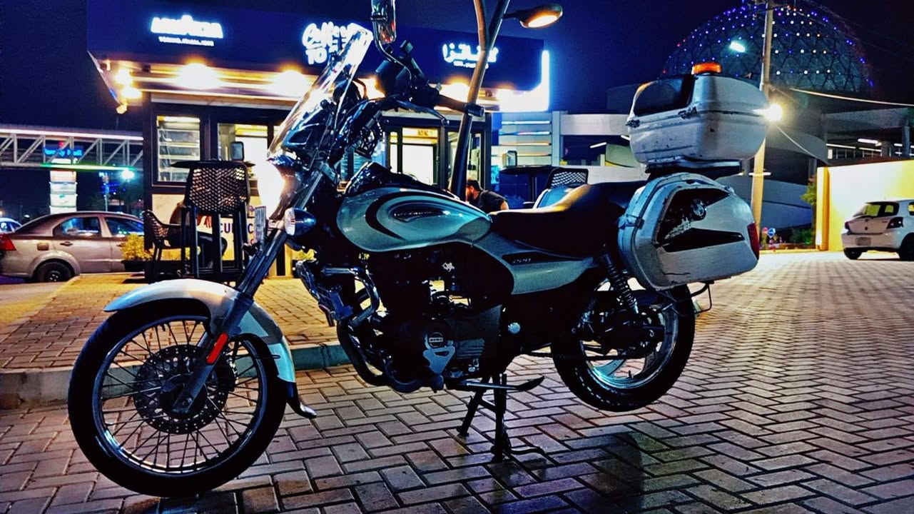 السلام عليكم دراجة افنجر كروز موديل 21 للبيع الدراجة مجفته وكالة كلشي بلادي شغالة مابيها اي مشاكل مرقمة انكليزي  رقمها بغداد السعر مليون وسبعمائة وخمسين الف مكان الدراجة اربيل للتواصل واتساب ***********
