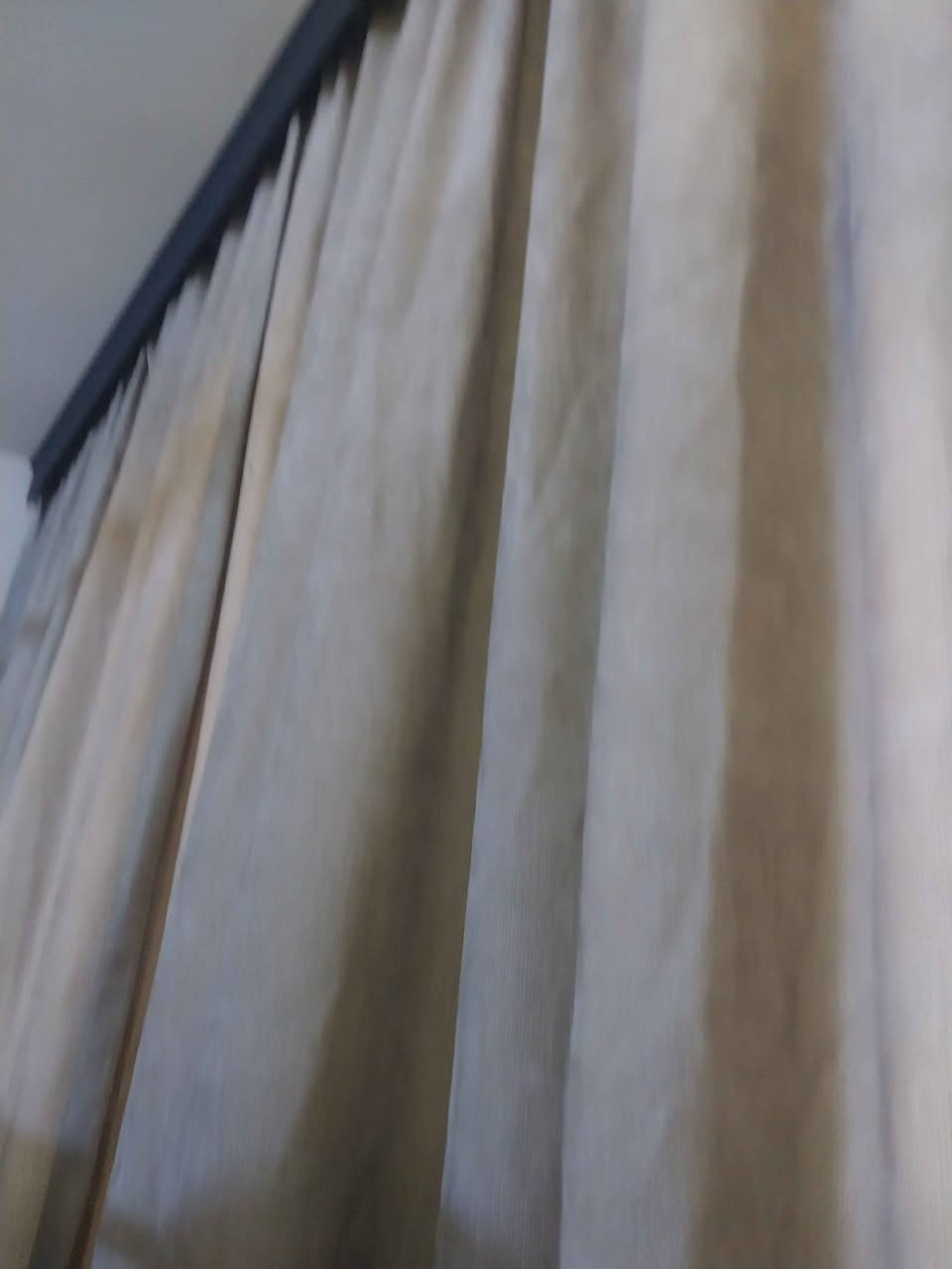 ستائر قهوائي قطعتين جديده طول ٣ م وعرض ٣ للبيع ب ٥٦ وبيه مجال بغداد, العراق


**إذا كنت صاحب هذا الإعلان وتريد حذفه لأي سبب، رجاءا أرسل رسالة إلى الدعم الفني**