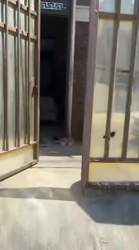 بيت للايجار يحتوي على3 غرف نوم وخدمات العقاري الاولى مجاور جامع النذير البشير ايجاره 550 الاتصال على مكتب النور العقار ***********
