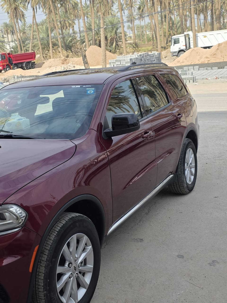 السلام عليكم
دورنكو 2023 وارد امريكي سبعه راكب صور الحادث بلمنشور الجاملغ مصبوغ  السعر 275 وبيه مجال 
للستفسار ***********
