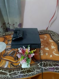 بلاي فور سليم • ٥٠٠ جيجا • يدتين