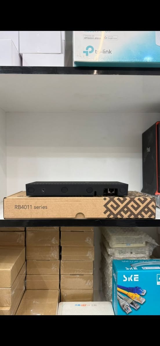 🔥🔥 الوحــــش وصل — RB4011 🔥🔥
إذا تريد راوتر يشتغل بدون رحمة ويشيل ضغط الشغل الثقيل 💪  
هنا الاختيار الصح… مو مال تجربة 😈  

⚡ RB4011 — أداء ناري للمحترفين  
🚀 بروسسر قوي + سرعة ثابتة  
🔌 بورتات كيكا متعددة تغطي كل شغلك  
📡 مناسب للأبراج • المكاتب • الشبكات الكبيرة  
🛡️ ثبات عالي حتى ويّا أقوى ضغط  

💥 هذا الجهاز مو للكل… هذا للي يعرف الشغل الصح 💥  

✅ ضمان حقيقي  
🚚 توصيل سريع لكل محافظات العراق  

📞 للحجز والاستفسار: ***********  
🔥 الكمية محدودة… واللي يلحق يلحق
