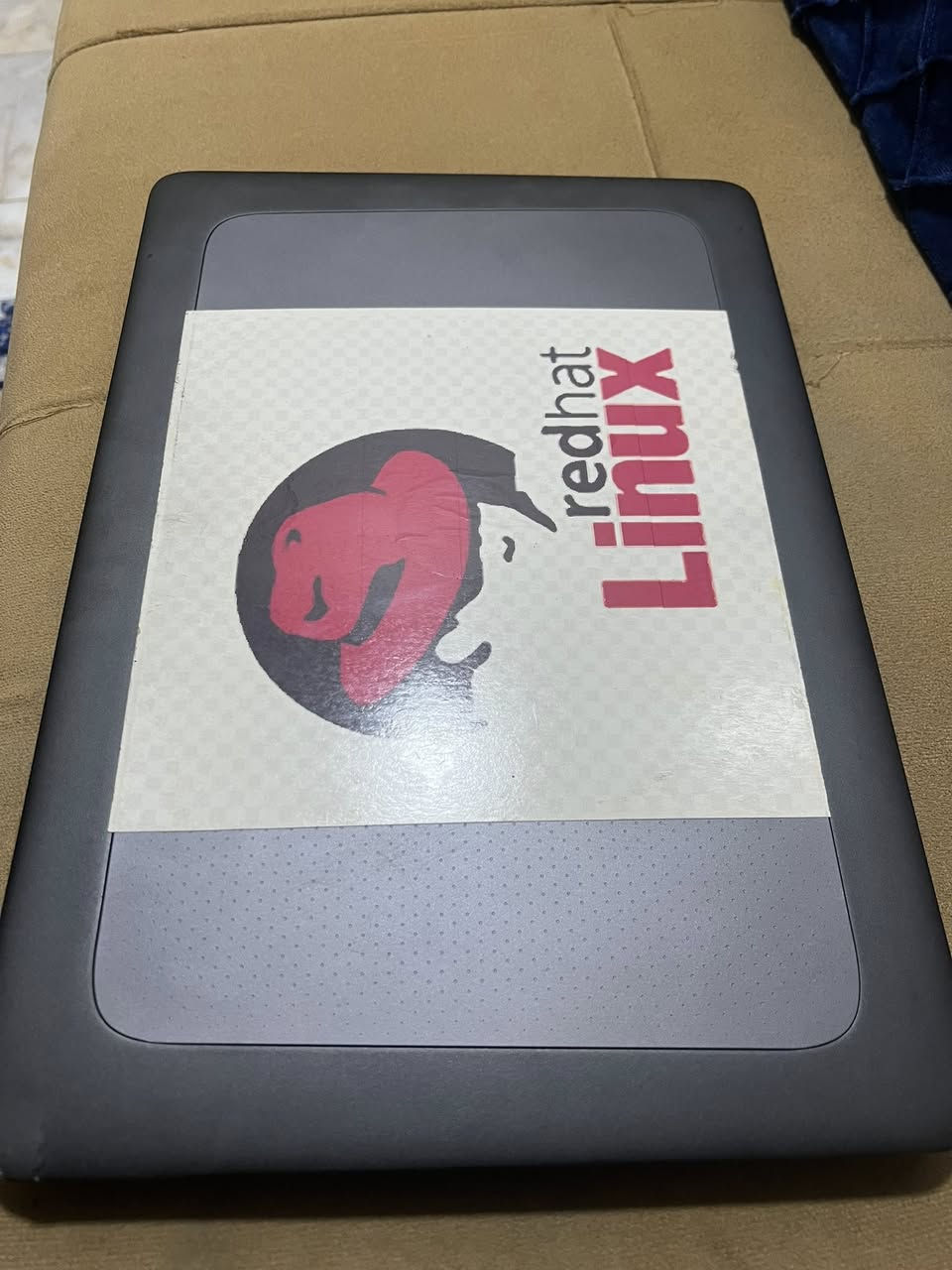 لابتوب z book
للبيع 
i7-6820HQ
كارت Quadro 
2000M 4g
رام 16g
هارد 512ssd
مكاني بغداد 
السعر 250 الف قفل
***********
