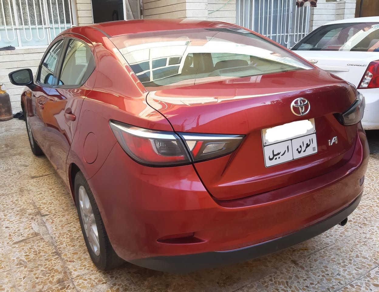 تويوتا يارس 2017 iA  امريكي
محرك  1500 
كير توماتيك وعادي 6 نمرات. 
انظمة قيادة سبورت و عادي.
السيارة كود واحد.
ضرر بسيط من امريكا (مرفق بالصور)
تشغيل بصمة. تحكمات ستيرن جهتين. تبريد تدفئة. مثبت سرعه. مانع انزلاق. رادار امامي. اشاير بلمري. مري كهرب. شاشة. كاميرا خلفية. ويلكبات.
السعر  100 مكاني موصل
***********
