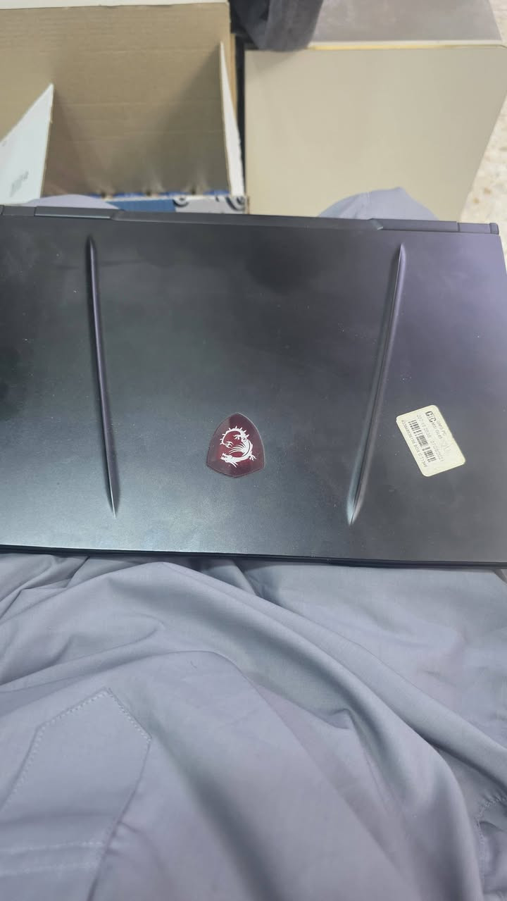 للبيع msi gl65 then
Ci5 th10 
هارد ssd512+hhd 1TB
كرت شاشه 1650 4Gb
حجم 15،6
نضافه 99%
السعر 700 الف 
مكان بغداد الدورة لايوجد توصيل


**إذا كنت صاحب هذا الإعلان وتريد حذفه لأي سبب، رجاءا أرسل رسالة إلى الدعم الفني**