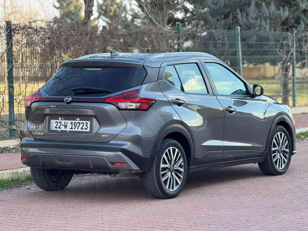 NISSAN  KICKS  SV 2024 
موديل 2024
مواصفات
بصمة 
بصمة ابواب
بصمة تشغيل
تشغيل عن بعد
شاشة ايباد
بريك بصمة
ئوتو هولد
نقطة عماء
تحديد سرعة
تحديد مسار
اوتو ستار ستوب
رادار امامي
رادار جانبي
رادار خلفي
حساسات جانبي
حساسات خلفي
ستيرن فوليوم
ويل كروم‏
ماشي  :  38 الف ميل 
صبغ :  بولند و جملغ صبغ ارباك ستيرن رجع بلادي 
سعر : 124$ ورقة  ومجال بسيط
عنوان :  📍عقره 
سياره رقم جاهز شرط تحويل و وكاله 
رقم تلفون و واتساب ☎️
*********** Singapore
