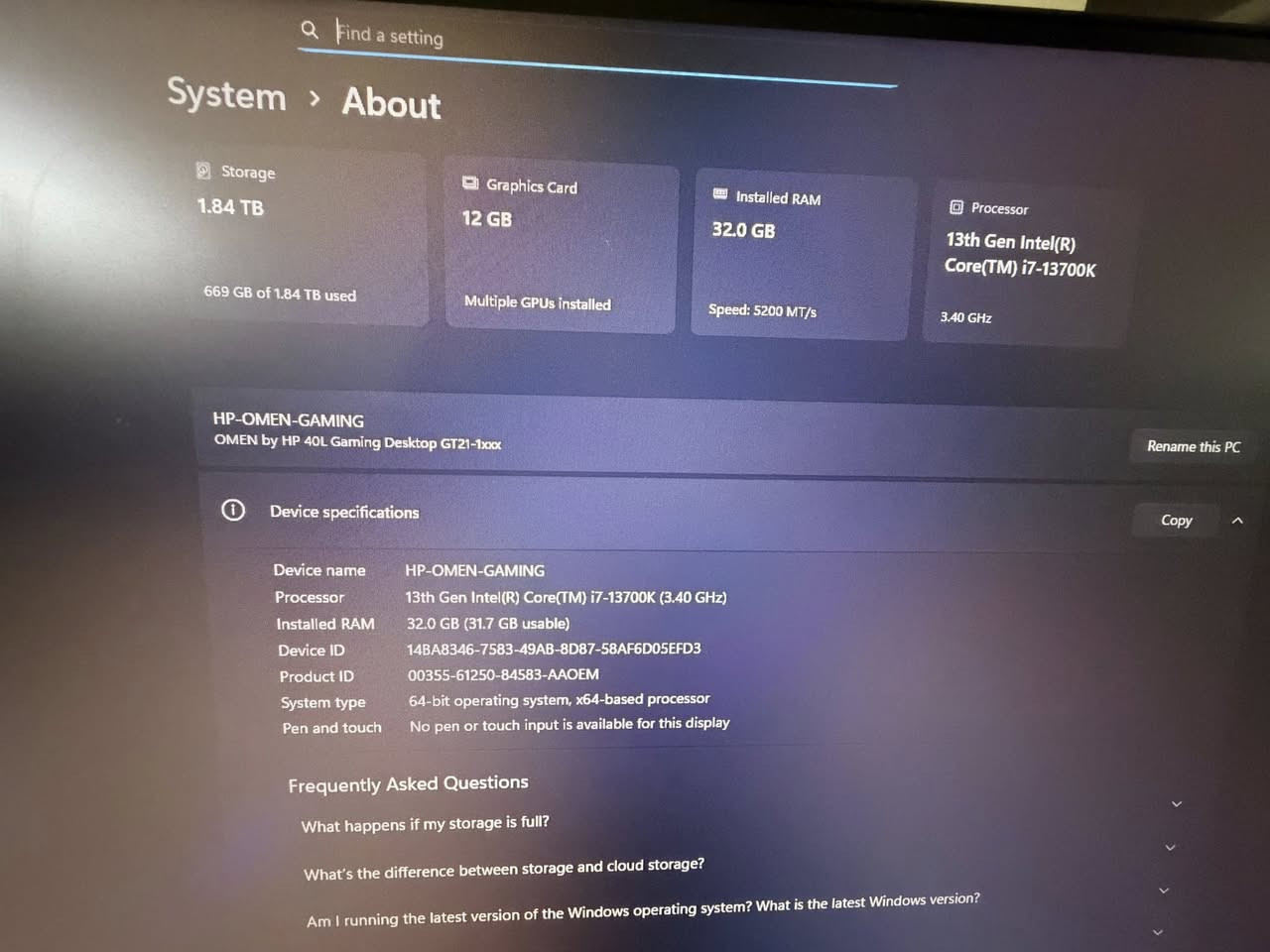 السلام عليكم 
تجميعه gaming او للمونتاج مواصفات عاليه 
مع هديه كرسي gaming 
مع شاشتين 
الاولى  4k 144 hz
الثانيه  full hd 240 hz 
ومواصفات الcase مذكوره بالصور 
مع farber 
السعر 3 مليون و ٦٥٠ الف 
واتساب ***********
