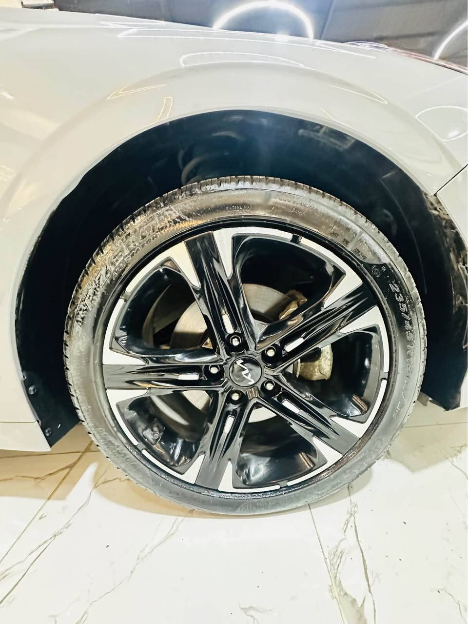 Kia k5 2023 Gt lin 2023🔥
بانوراما
كاميرا
رادار 
حساس
كوشنات كارباي و تتفيه
موبايل جارج
داخل اعمر
فول فول مواسفات
صبغ بس بونيت بدون دواخل ارباگ بس ستيرن سيستم
مكان اربيل
*********** وتسساب
***********✅ أربيل, العراق

