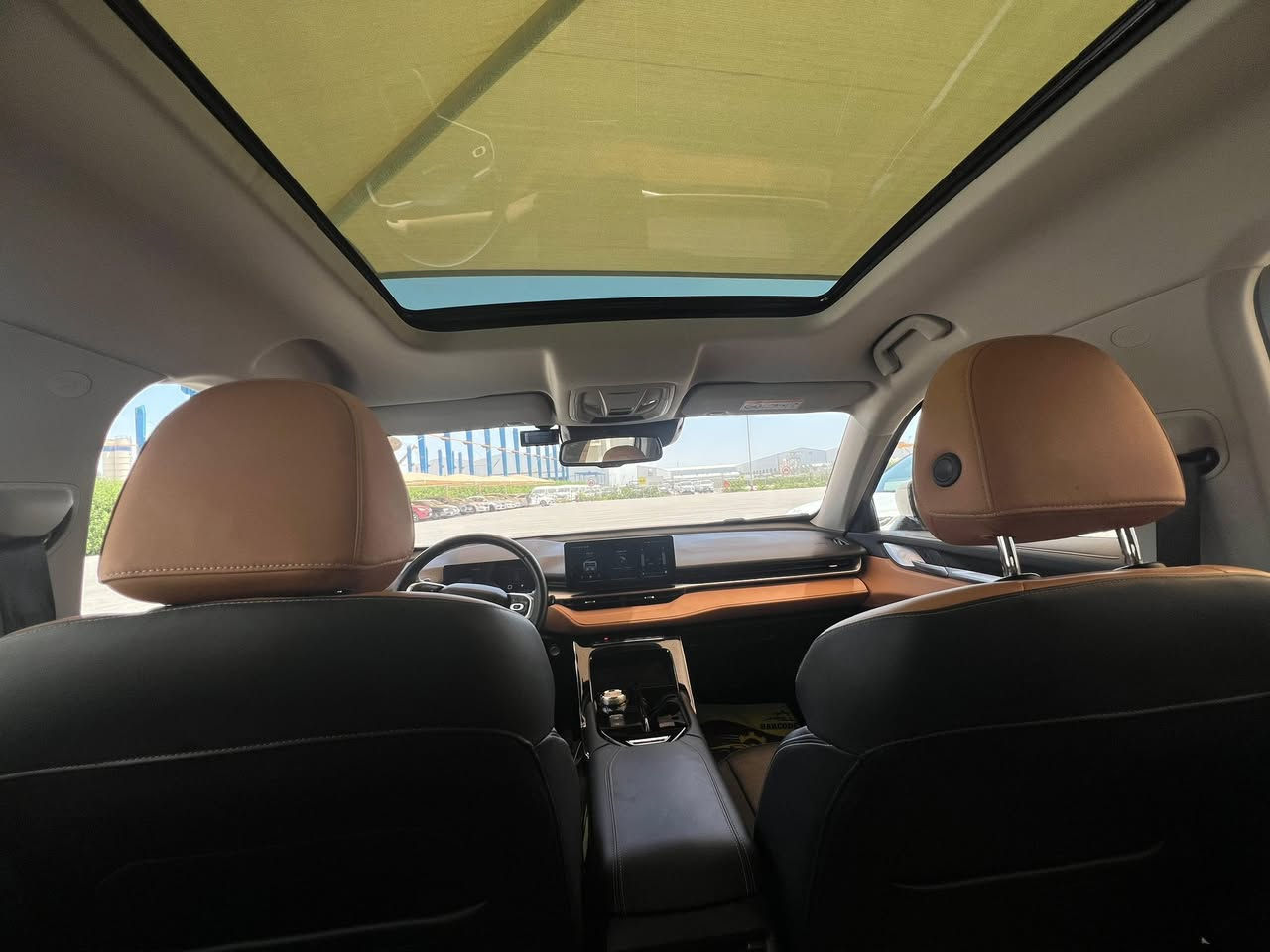 Haval  H6. 2024
سلام عليكم. هافال h6 للبيع موديل 24 
رقم شمالي باسمي  السياره كفاله عامه 
ماشي 29 الف بضمان الشركه السياره جاهزه 
السعر 210  بيها مجال 
للاتصال ***********
