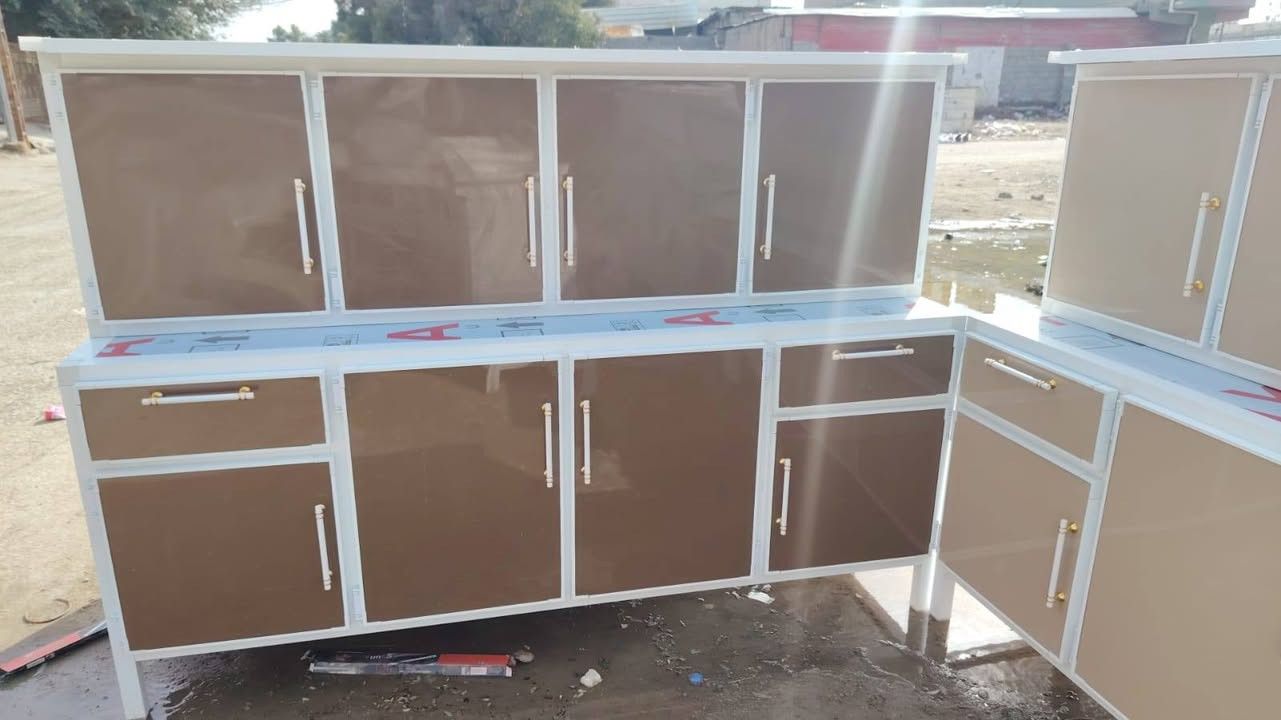 أغراض جدد ومستعمله بأنسب الأسعار ***********
