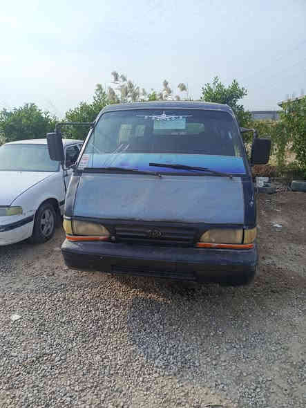 كيا بستا رقم بغداد
حمل 1993 
كير محرك مكفول
سعر 20 ورقه بيها مجال
***********
