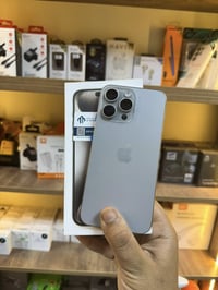 آيفون ١٥ برو ماكس • ٢٥٦ • بطارية ٨٦٪