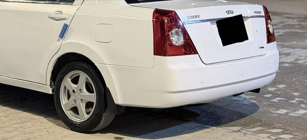 شيري 2013 A5 رقم دولي سنوية جديدة السيارة على ايدي وكلش جديدة وناعمه وترايها جديد
محرك الفين وكير اوتماتيك ميكانيكي مكينة وكير نظيفات بدون 
لاتنقيص ولاتبخير 
حدادية مسويها ادامة كاملة وتخم تاير نظيف 
دوشمة على ايدي وغرفتها كلش جديدة السيارة نظيفة وناعمه 
ومتحتاج اي مصرف ومواصفاتها حساس خلفي وتحكم ستيرن واي بي
اس وكشافات واربعة دسك ولايت عدسة 
مكفولة من الضربة والتبديل والدواخل وتروح للسونار تنفحص وجانيها
السيارة رقم النجف 
سيارة موجودة مكاني بغداد الدروة 
 واتساب ***********
سعر 55
