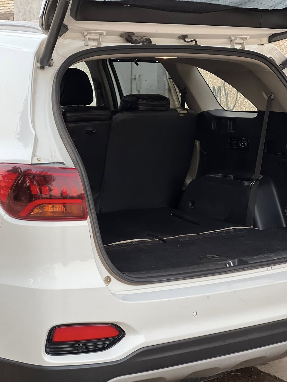 سلام عليكم
سورنتو 2019 خليجي مكفولة كفالة عامة من الفتح والصبغ والتبديل رقم نجف انكليزي 
مكاني الكوفة
محرك 6 سلندر
• شاحن وايرليس
• شاشه كبيره بلاديه
كشنات جلد
car play& Android نظام.
• حساس امامي خلفي
3قطع تبريد
•لد امامي مع تشغيل
• كروس سرعة
• سبعه راكب
• ويل كب كروم
• بصمه تشغيل وابواب
•مري شفط واشاره بالمري
•كاميرا دواره
• بردات بلاديه
• فول تحكم استرن
Sport ecocomfortsmrt اربع انظمه قياد•
للاستفسار التواصل على الرقم 
***********
او على الخاص
