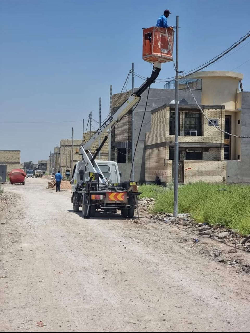 بسم الله الرحمن الرحيم
(( فرصه استثمار او بناء )) 
يتوفر قطعه ارض البيع مقاطعه ٣/١٠ قطعه حلو مفروز مثبت حدود قريب جداً عله شارع ٢٠ تراث السكني  و شارع ١٠٠ الحلقي و مدرسه الإحسان قريبا ع خدمات ماء كهرباء مجاري نسبت بناء ٩٥ ٪؜ 
رقم عقار ٧٩٠٧
مساحه ١٠٠ 
سعر خاص 
الاستفسار مراسله ع خاص او نتصال 
***********
***********
