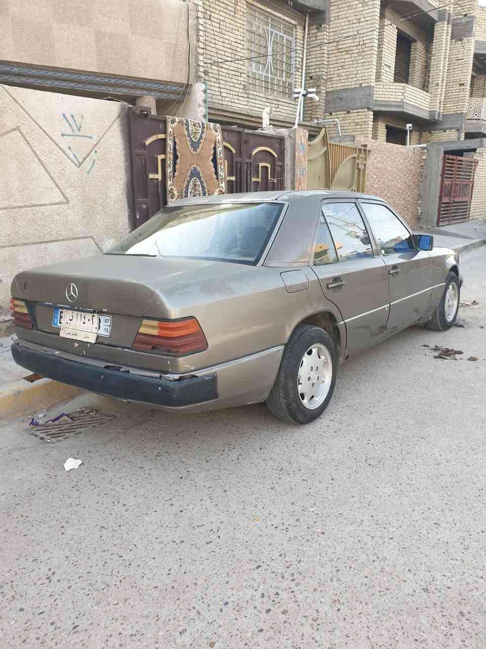 مارسدس دب 300 موديل 1991 كير ومكينه VVT 3000 بطه محور خير من الله لا صرف ولا تبخير قواعد الاماميه مصلحات
راعيها موجود وعندي وكاله عامه باركود
السعر 33 ورقه وبيها مجال
العنوان بغداد جسر ديالى القديم
*********** مامتواجد على الفيس
