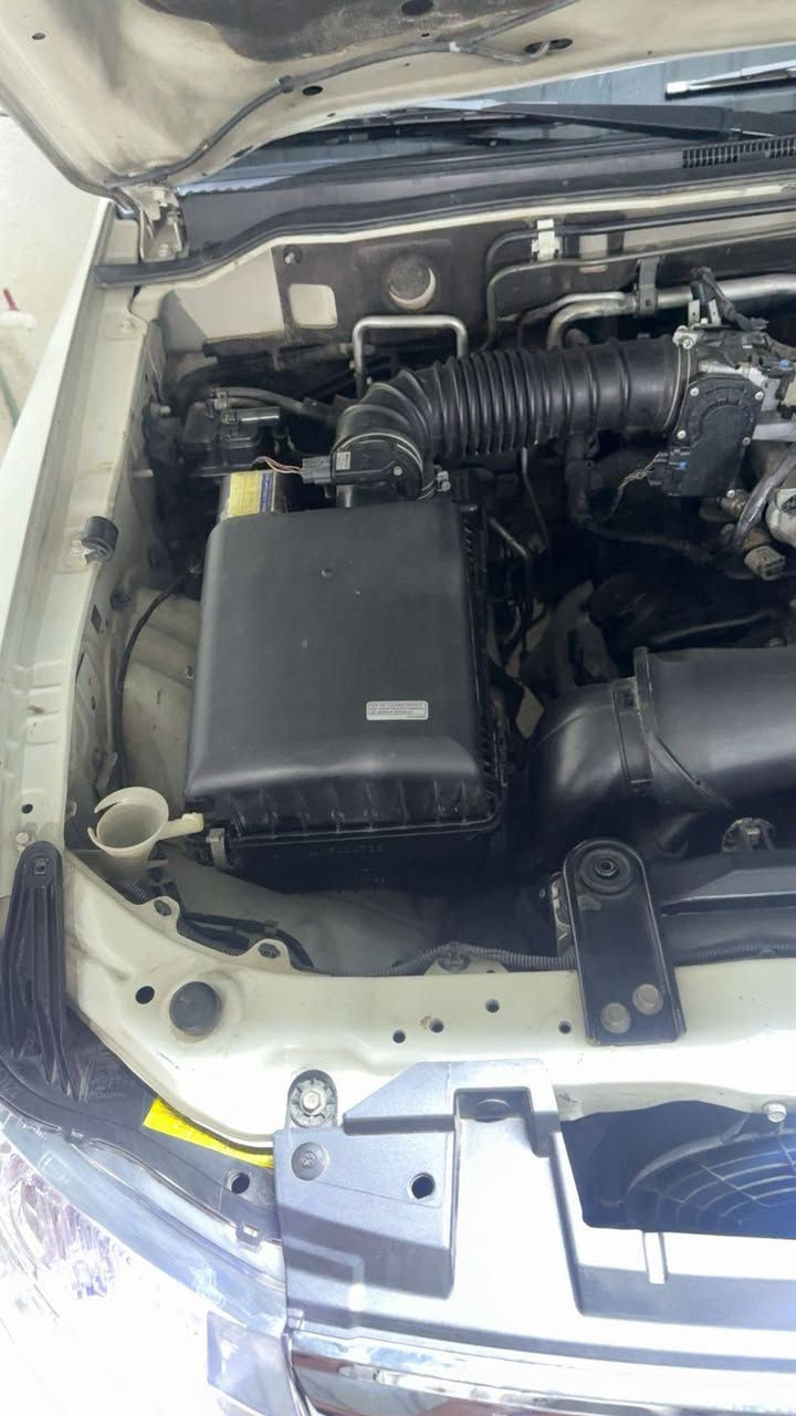 سلام عليكم للبيع باجيرو حبتو2011 كفاله عامه  فول مواصفات  ماشيه 148رقم بغداد تحويل مباشر  فول مواصفات أعلى فئة مواصفات فول واحد ع واحد  السياره مكفوله عله واضع الشركه معروفه خليجي السياره جديده مال جناي فورويل  كشنات جلد  كهربائي دتفئه تبريد  اشارة بل مري شفط تحكم ستيرن ثلاثا جها فتحه  تبريد ثلاث قطع حساسات خلفيه زاد ثلاجه تخم تاير كير مكينه حداديه خير من الله سياره جديده السعر 160 وبيها مجال بسيط ***********
مكان السياره بغداد
