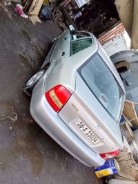 مازدا ٣٢٣ • ٢٠٠٠ • رقم بابل