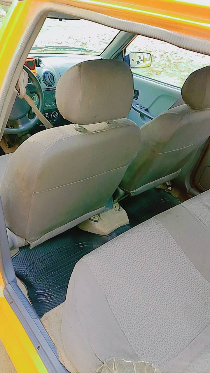 السلام عليكم عندي هاي السايبه اريد اراوسها بسني هندي موديل من18لل20 وانطي فرق السياره موديل 2024 ماشي 62 رايدها ب68 باسمي مصفره هيئه وغرامتن


**إذا كنت صاحب هذا الإعلان وتريد حذفه لأي سبب، رجاءا أرسل رسالة إلى الدعم الفني**