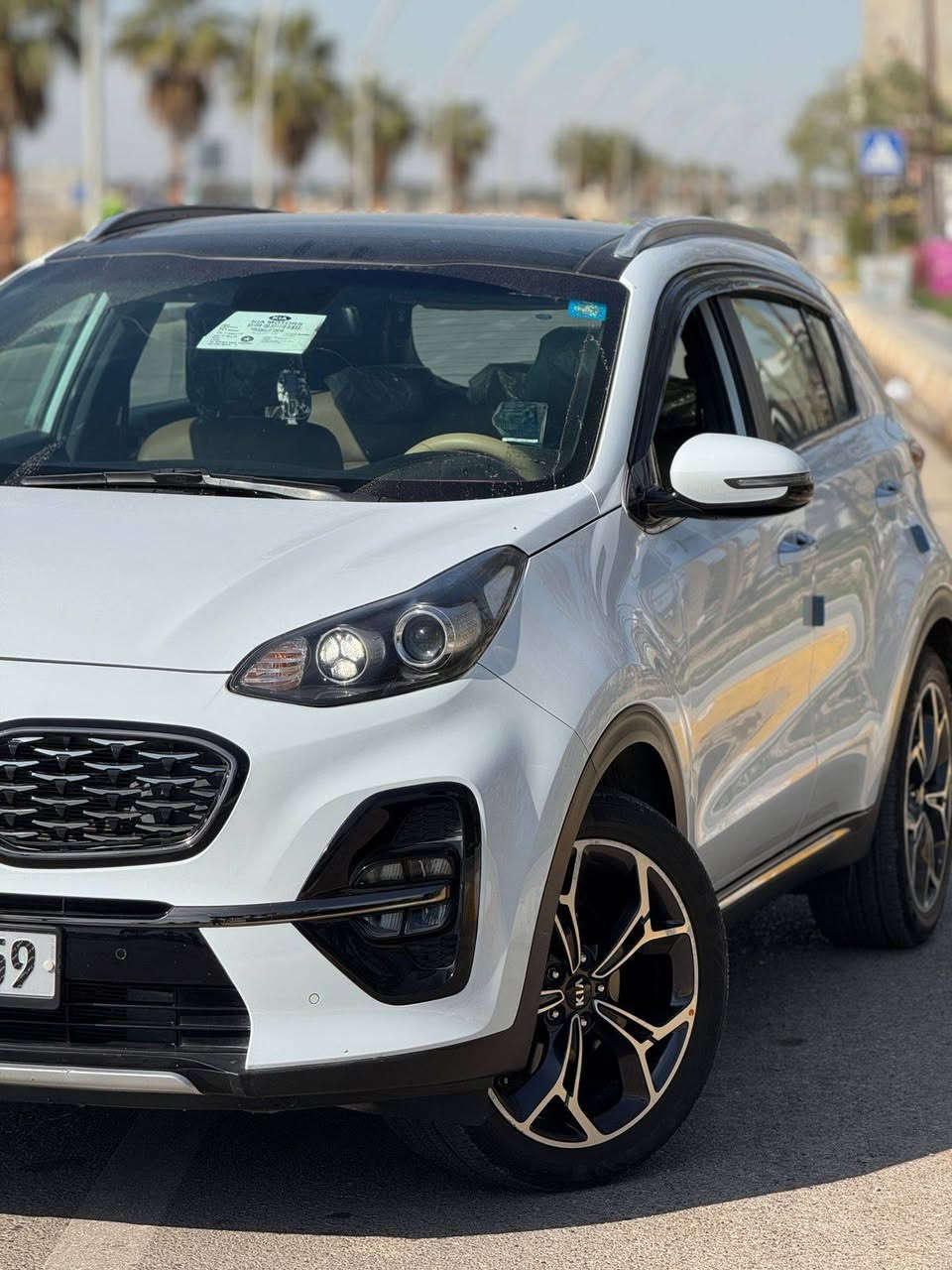 السلام عليكم سبورتج 2019 GT LINE كلين بدون ضرر ماشيه 78 الف كيلو خليجي فول مواصفات رقم بغداد 
سعر 200 
رقم : ***********
