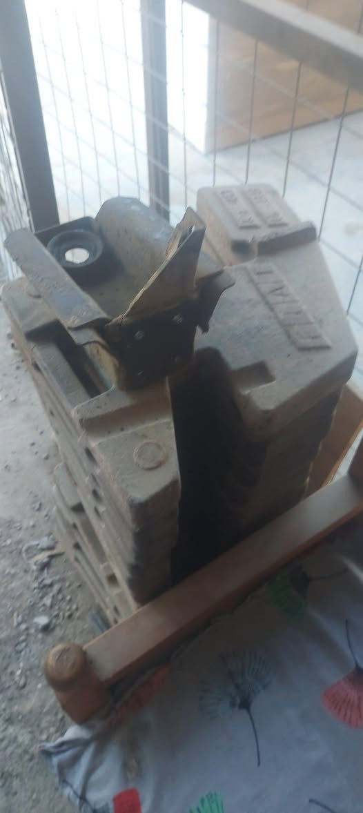 عراض فيات 780 تفصيخ للبيع ديالى المقداديه على الرقم التالي ***********
