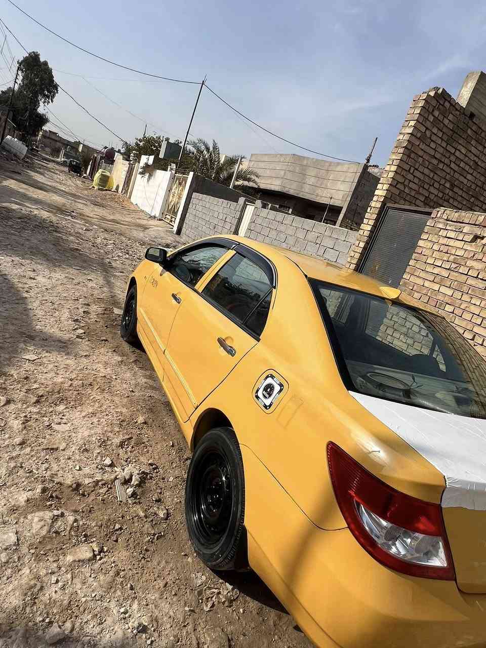 السلام عليكم بيوايدي اف ثري موديل 11 مكينه وكير لانسر بلادي اوتوماتيك السياره جاهزه بيهه جاملغ امامي صبغ وباقي كلة كفالة   رقم انكليزي بسمي تحويل ثاني يوم  السعر 49بيهه مجال بسيط الرقم ***********
