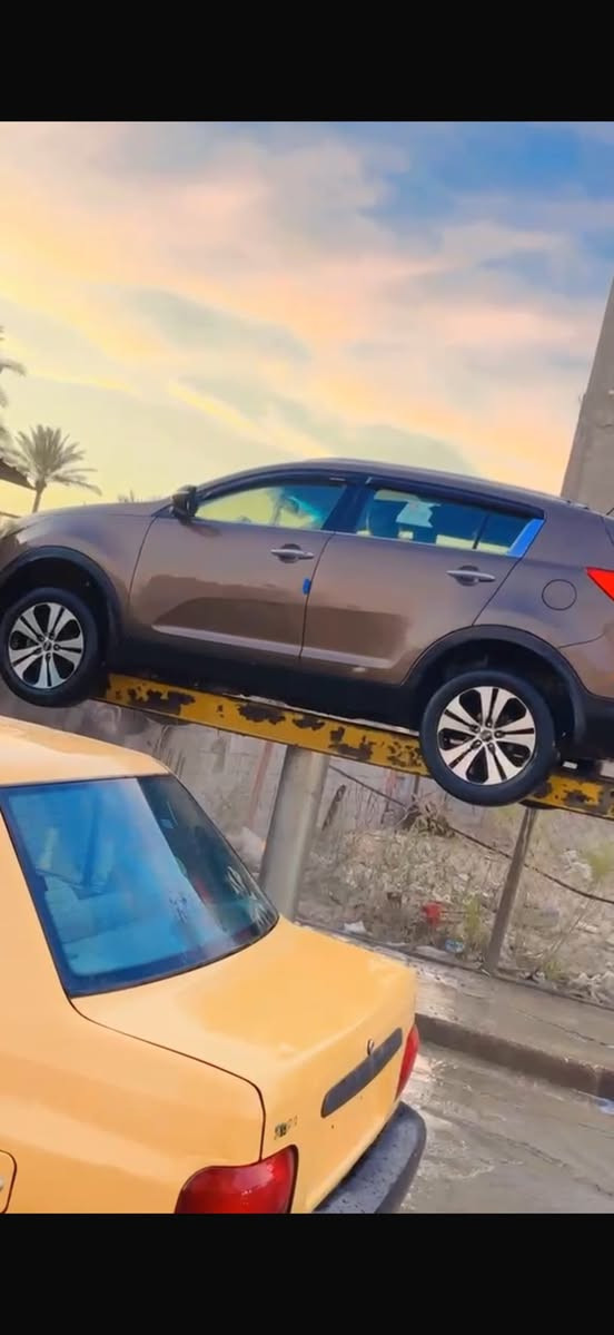 سلام عليكم
سبورتج ٢٠١٢خليجي مكفوله السياره من كلشي عدا  رش مقدار شبرين بالتكمه اثر شخوط بدون قطرة معجون   مكانها كربلاء طويريج السعر ١٣٥ وبيها مجال.   

***********
