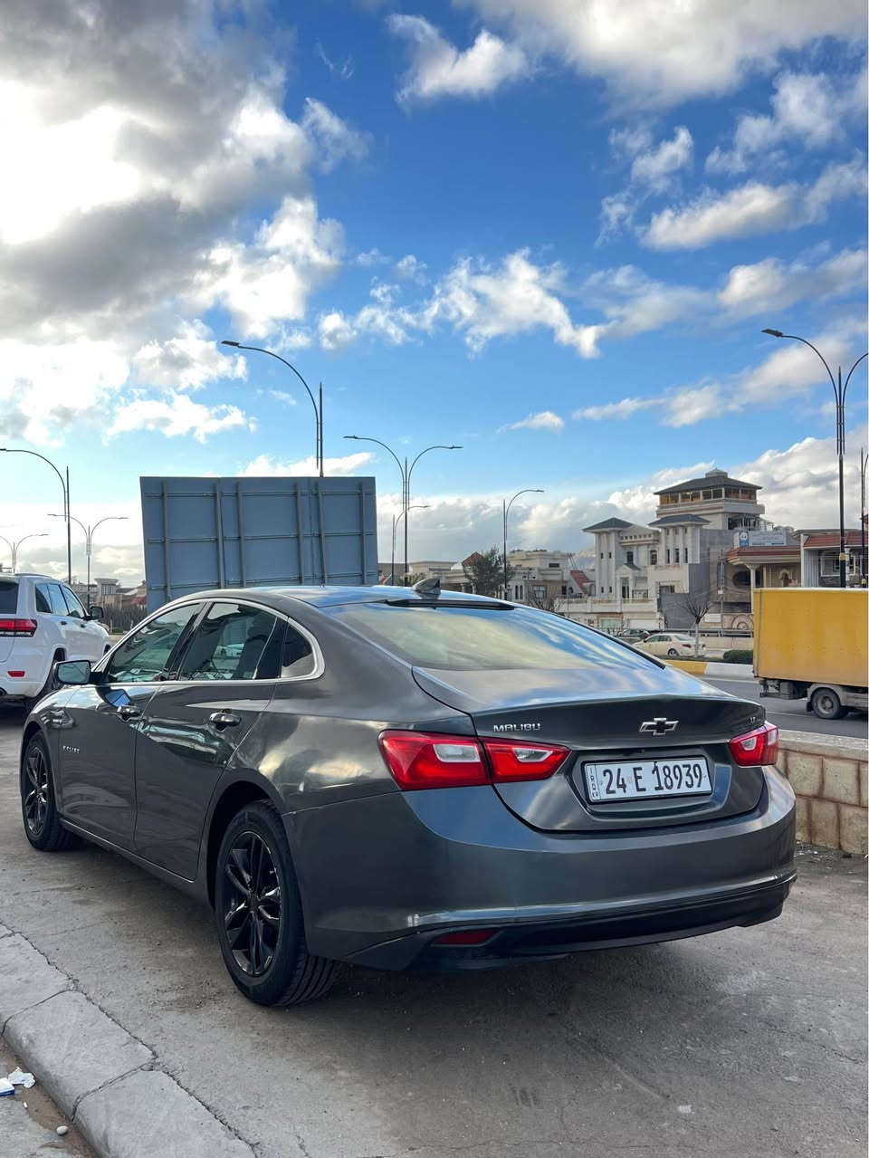 ماليبو 2018 LT نفطي
صندوق و جملغي بشتي صبخ 
بي داخلي بي يرباك هه مي شرت
كيرو مكينه شرت تحويل وكاله شرت 
سياره ياب نافي من 
بي مصرفه سياره يكجار
رقم موبايل ***********☎️📞 اكر, نينوى
