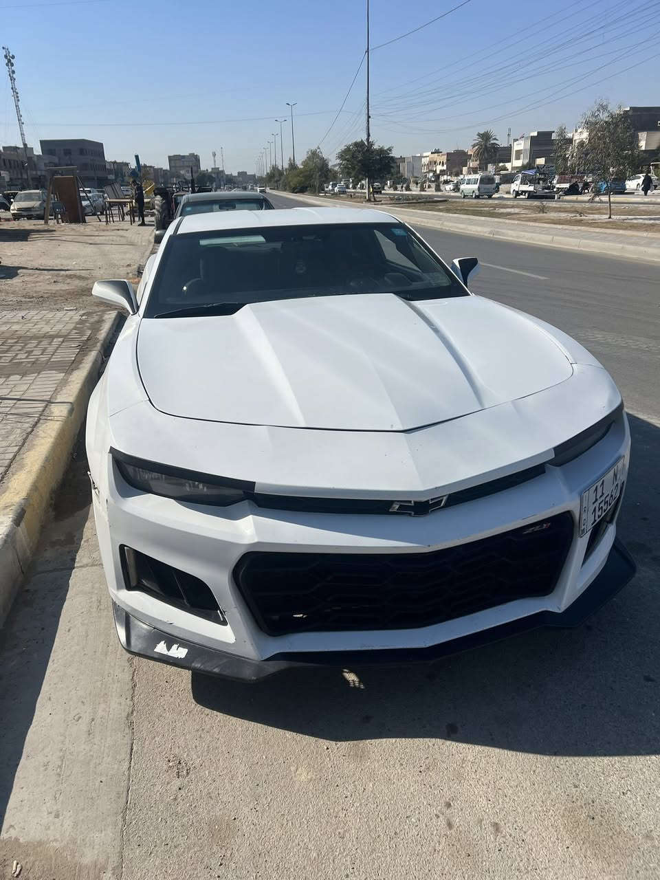 6سلندر محرك
3600
سونارها موجود 
بلكات نوزلات جديده ادامه فول بيها 
كير ومحرك خير من الله تبريد ثلج 

شلعه تشك كاع 
اكزوز كورسه ريمونت 

***********
السعر 108وبيها مجال بسيط
