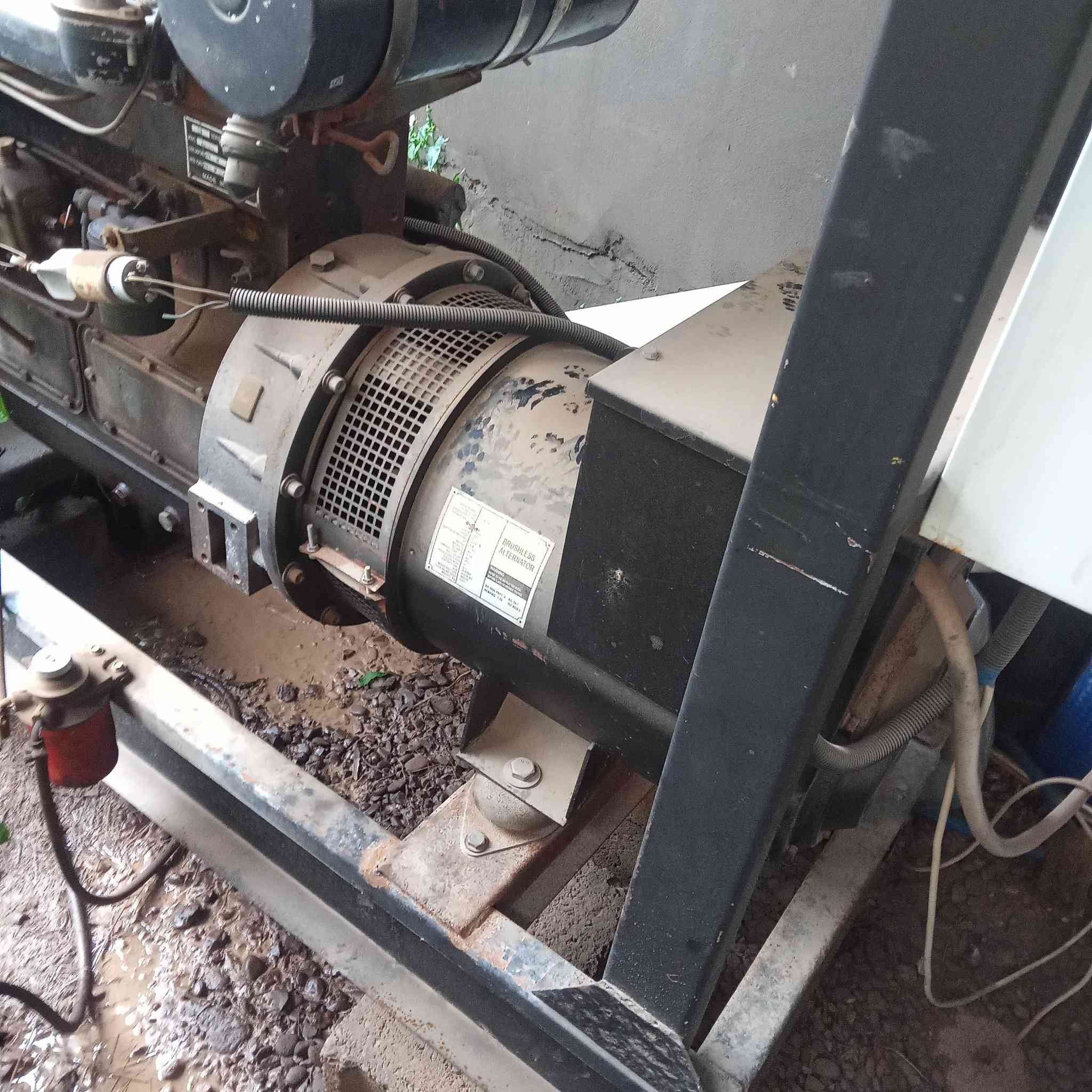 السلام عليكم مولد بيركنز صيني 30kva ثري فيز للبيع السعر 27 ورقه المكان ديالى بعقوبه


**إذا كنت صاحب هذا الإعلان وتريد حذفه لأي سبب، رجاءا أرسل رسالة إلى الدعم الفني**