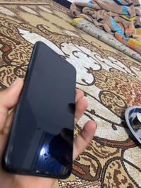 آيفون ١١ برو ماكس • بطارية ٩٠ • بعقوبه مفرك