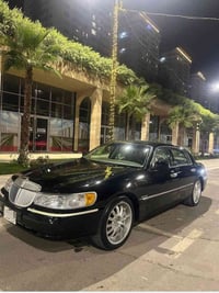 لينكولت تاون كار • ٢٠٠١ • رقم بصره