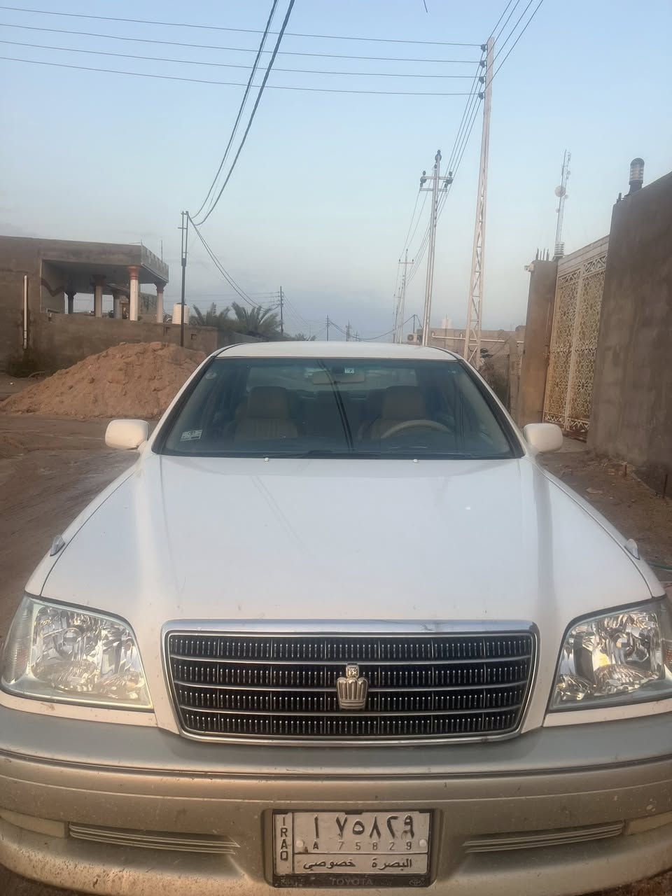 سلام عليكم جنون 2003 رقم بصره مداور ثاني يوم السياره كصه قماره ديفور الصغير دكمتين السياره حلوه من كلشي عنواني البصره كرمة علي وتساب ***********
