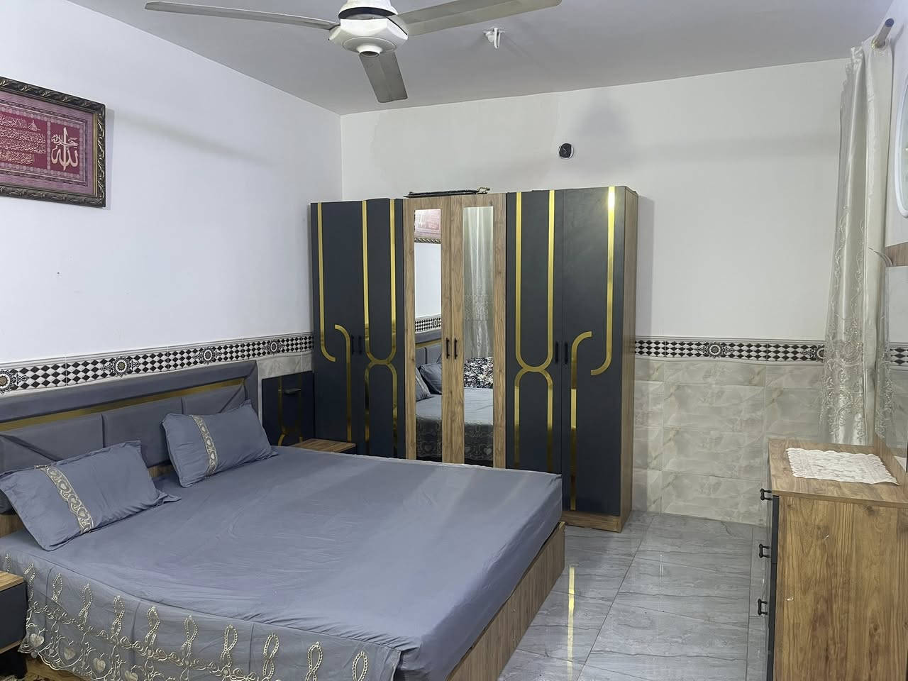 للبيع غرفه  تركي خمس قطع مع دوشك نفرين ب ٤٠٠ الف 
العنوان بغداد الري مجاور حي الاعلام


**إذا كنت صاحب هذا الإعلان وتريد حذفه لأي سبب، رجاءا أرسل رسالة إلى الدعم الفني**