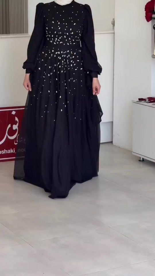 قياس ٣٨ ٤٠ ٤٢ ٤٤ ٤٦ توصيل فقط داخل عراق  #فساتين #فستان #محجبات #foryou #explore 


**إذا كنت صاحب هذا الإعلان وتريد حذفه لأي سبب، رجاءا أرسل رسالة إلى الدعم الفني**