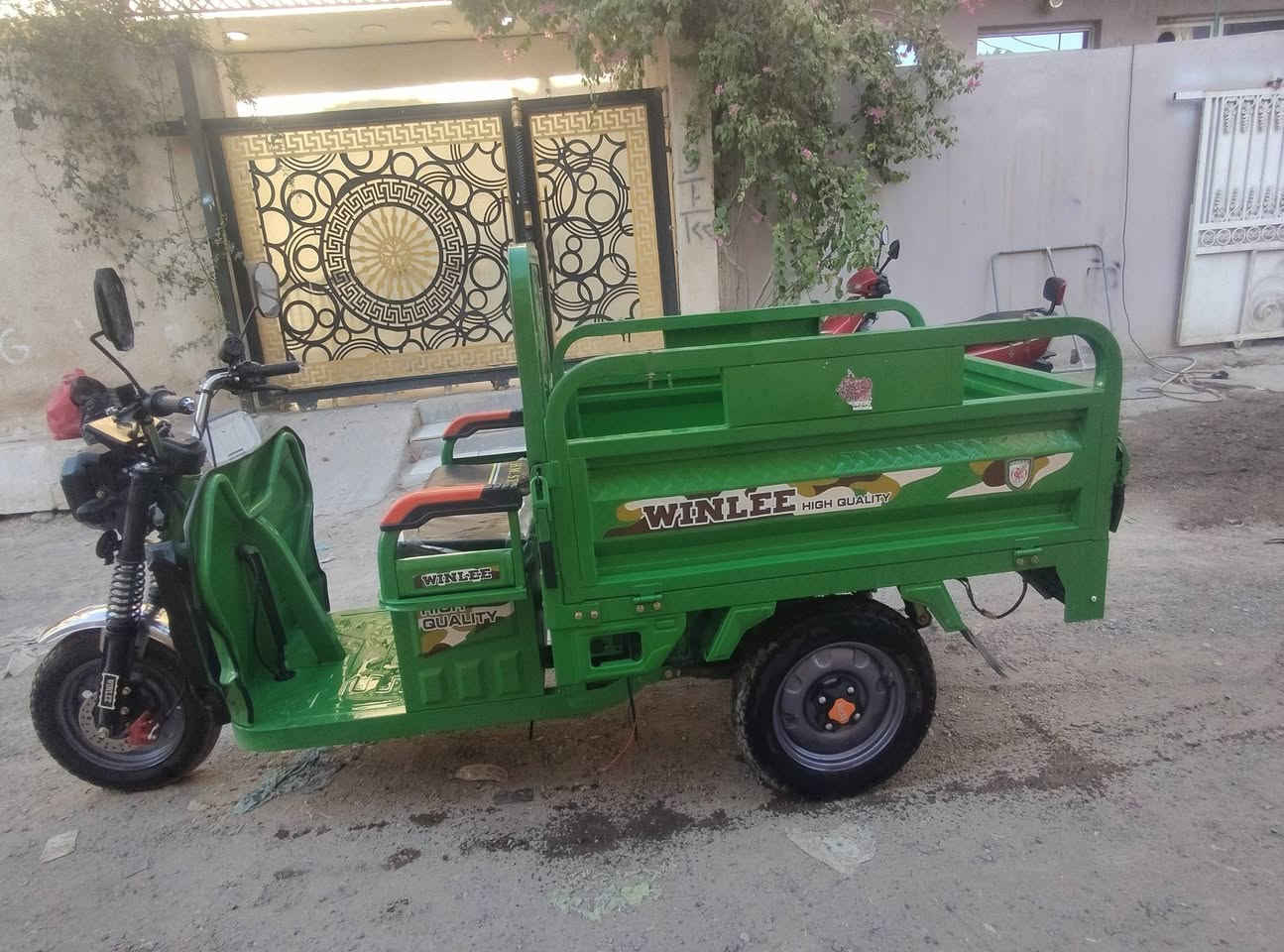 ستوته شحن مديل 26  زيرو كامله اي نقص ما بيه السعر مليون و100 بغداد الجزيرة السياحيه هاتف ***********
