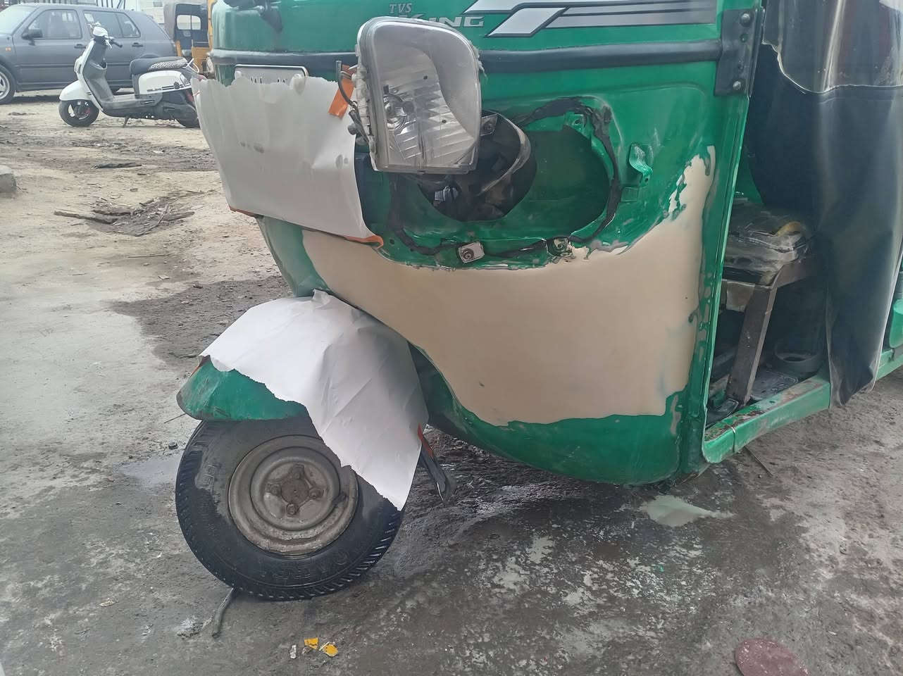 فؤاد الصباغ *********** يوجد صبغ جميع انواع التكاتت أنسب السعار
