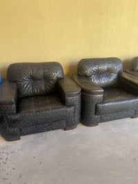 كنب جلد • اثاث جلد