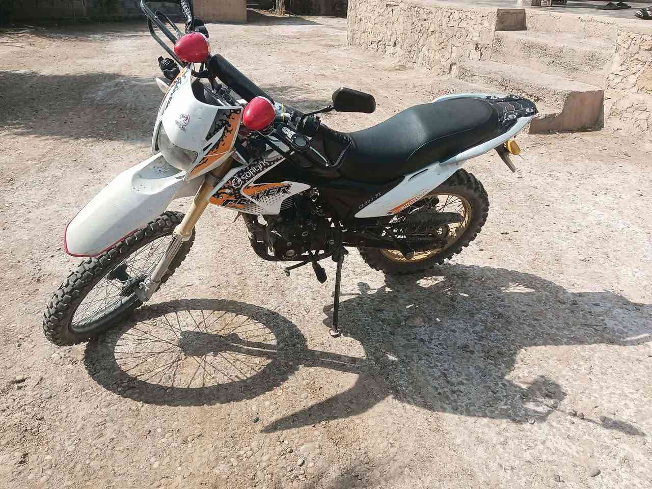 السلام عليكم موطور قفاز للبيع موديل 21 محرك ما مفتوح شرط باقي التفاصيل الاتصال عل الرقم *********** ملاحظة الخاص مغلق
