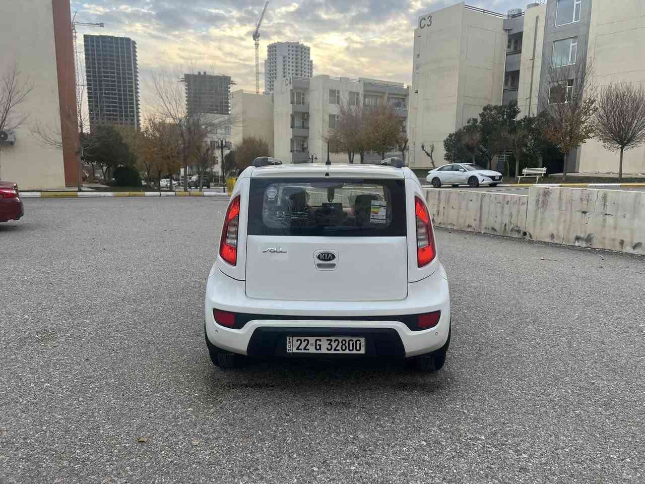 اسلام عليكم
سياره كياصول  
خليجي 2014
مكينه1600دوش
6كير/مكينه والكير مكفولات
بيها نصف جاملغ الخلفي ونصف الباب صبغ وبدون دواخل باقي السياره مكفوله من كلشي 
داخل احمر لونين
كامره شاشه كبيره
اشاير بلمري
تحكمات استيرن
نضام اسبورت
سماعات دمام
دوشمه جديده
حداديه امامي خلفي جديد
منضومه تبريد جديده
كهربائيات كله جديد
تخم تاير والويل كب جديد
رقم والسنويه والهزه
والبراد جديد
سياره جديده  مبيها اي نقص وبشرط التحويل أو وكاله
مكان السياره سليمانيه
السعر109
للستفسار***********
