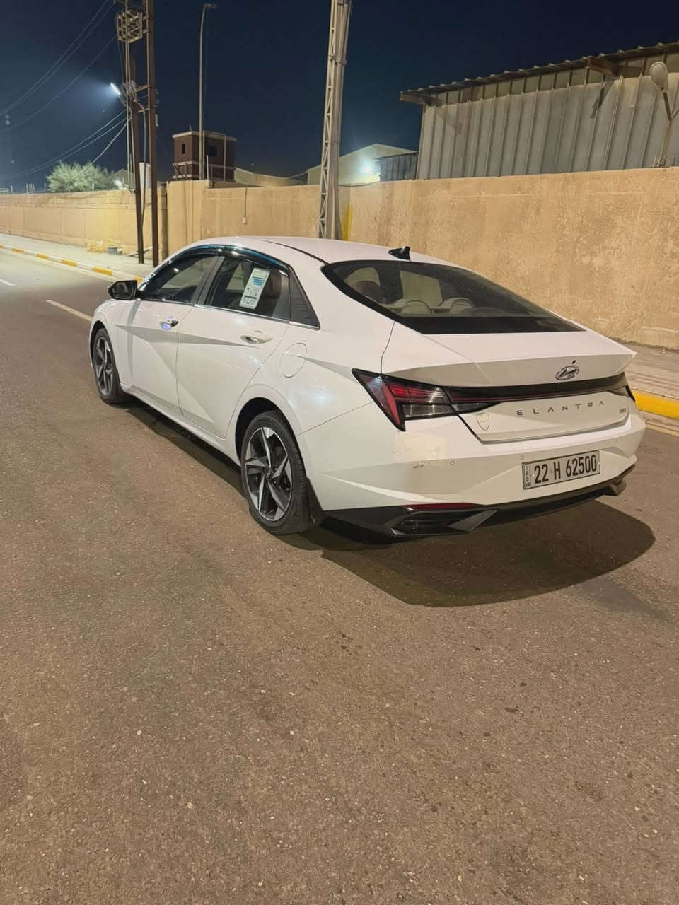 سلام عليكم
النترا مديل 21 خليجي 
أربيل تحويل وكالة مضمونه 
مكينه 2000 دوش مرغوب 
فول مواصفات فتحة 
بصمه 
تشغيل عن بعد 
وقوف ذاتي امامي خلفي 
تحديد مسار 
رادار امامي خلفي 
نقط عميه بل مري 
حداده جديده 
تايرات تخم امامي خلفي جديد 
تبريده ثلج 
سياره ما ناقصه اي شي. 
مكان السيارة كربلاء 
استفسار اتصل ***********
