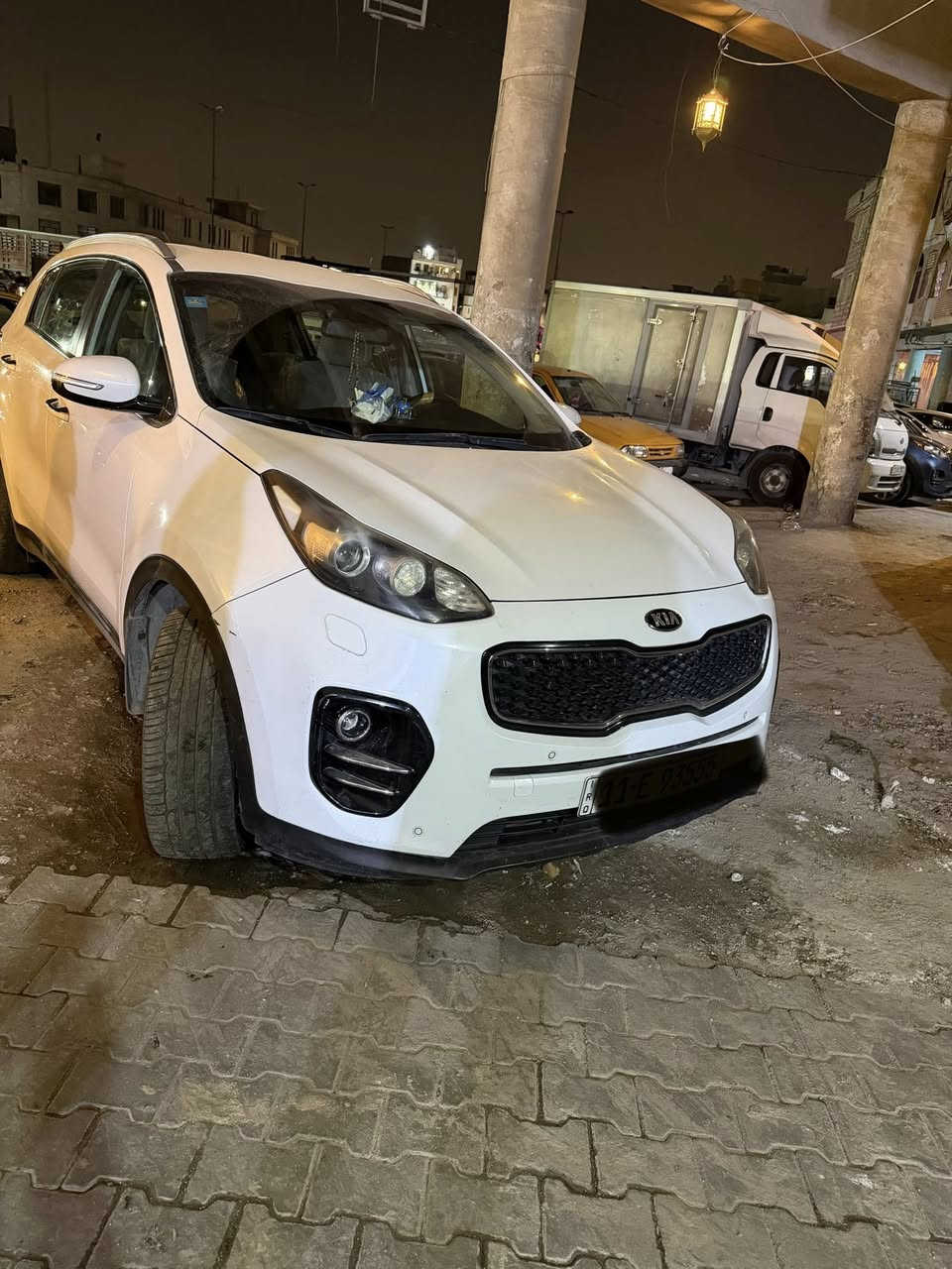 السلام عليكم سبورتج 2018 خليجي حادثها بسيط طخات بل صندوك ماشيه75 باسمي تحويل ثاني يوم المكان بغداد شارع الكفاح السعر 185 الرقم بغداد للاتصال ***********
