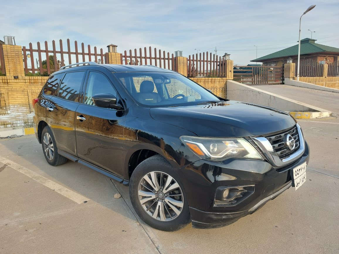 سلام عليكم نسيان بسفندر موديل 2017 لون اسود 3 مقعد تبريد مركزي سياره امريكي حادث بونيت و شبر من جاملغ بدون دواخل سياره بدون صرف جاهز محرك كير ابشرط سعر 160$ وبي مجال مكان سياره كركوك ***********
